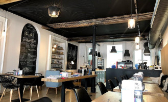 Kottee Kaffee inside