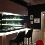 The Bowler À l'intérieur