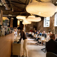 One BV À l'intérieur