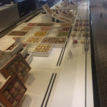 Pierre Marcolini I The Biscuit Shop À l'intérieur