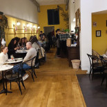 Sina Pasta Forest Dentro