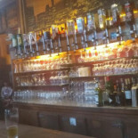 Supra Bailly À l'intérieur