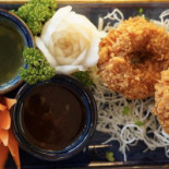 Lune Siamoise Nourriture