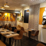 La Baguette Cavaleri Dentro