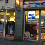 Press Café Extérieur