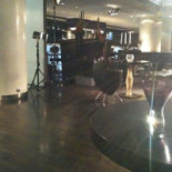 Le Louise Brussels Dentro