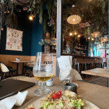 Le Super À l'intérieur