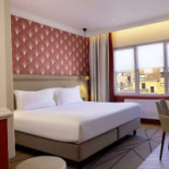 The Augustin À l'intérieur