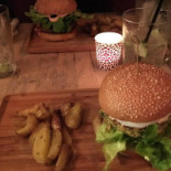 Le Seventy-five Comida