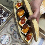 Tonton Garby Nourriture