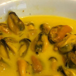 Le Pigeon Noir Nourriture