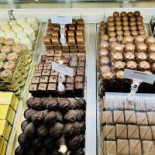 Corné Dynastie Centrum Comida