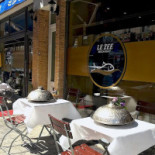 Le Zee Poissonnerie Exterior