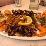 Le Zee Poissonnerie Comida