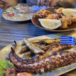 Menelas Ouzerie Nourriture