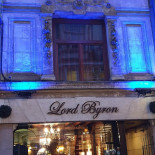 Lord Byron Extérieur