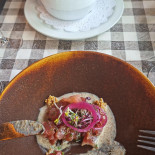 Bij Jacques Nourriture