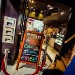 8tea5 Brussels Innen