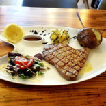 Le Grillardin Nourriture