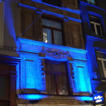 Lord Byron Extérieur