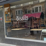 Basils Extérieur