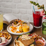 Spread The Moon Bebida