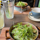 Spread The Moon Bebida