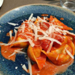 Signora Ava Nourriture