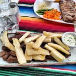 Yuca Latina Comida
