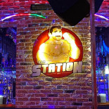 Station Bxl À l'intérieur