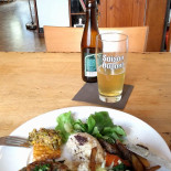 Den Teepot Nourriture