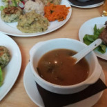 Den Teepot Nourriture