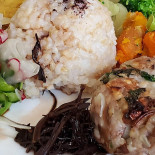 Den Teepot Nourriture