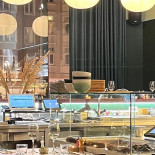 Beaucoup Fish À l'intérieur