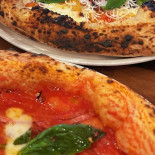 La Piola Pizza Nourriture