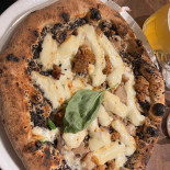 La Piola Pizza Nourriture