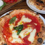 La Piola Pizza Nourriture