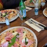 La Piola Pizza Nourriture