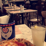 Nona Pizza St-cat Nourriture