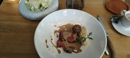 Bij Bourgondisch Nourriture