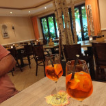 Raku À l'intérieur