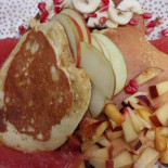 Living Room (being Acquired By A New Owner- Utamu Collective) Nourriture