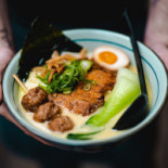 Takumi Chicken Veggie Ramen Kitchen Sainte-catherine Boisson