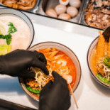 Takumi Chicken Veggie Ramen Kitchen Sainte-catherine Boisson