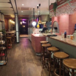 Barouche Place St Catherine À l'intérieur