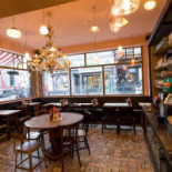 Bavet Brussels Sainte-catherine À l'intérieur