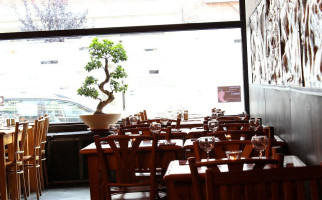 Tapas Y Mas À l'intérieur