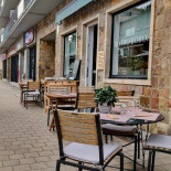 Bistro Bobo Exterior