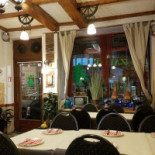 Dilmon La Table D'orient À l'intérieur