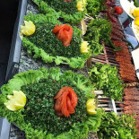 Les Deux Fréres Nourriture